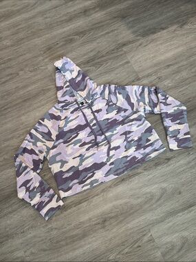 Wild Fable Cropped Hoodie